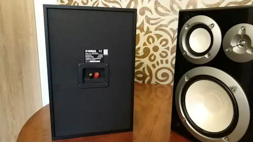 YAMAHA NS-6490 Speakers